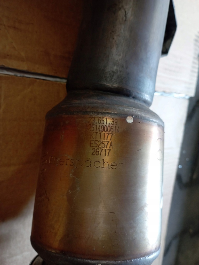 MERCEDES R CLASS W251 3.0 CDI CATALYTIC A1644905114 A2514900614 Product image