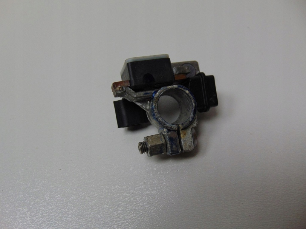 ΤΕΡΜΑΤΙΚΟΣ ΜΠΑΤΑΡΙΑΣ PLUS FUSE VIVARO B TRAFIC III 250825784R Product image
