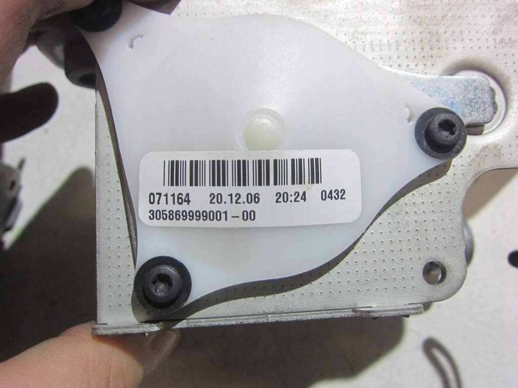 BMW X5 E70 E71 ΕΝΤΑΚΤΗΣ ΖΩΝΗΣ ΑΡΙΣΤΕΡΟΣ ΔΕΞΙΟΣ ΕΝΤΑΚΤΗΣ Product image