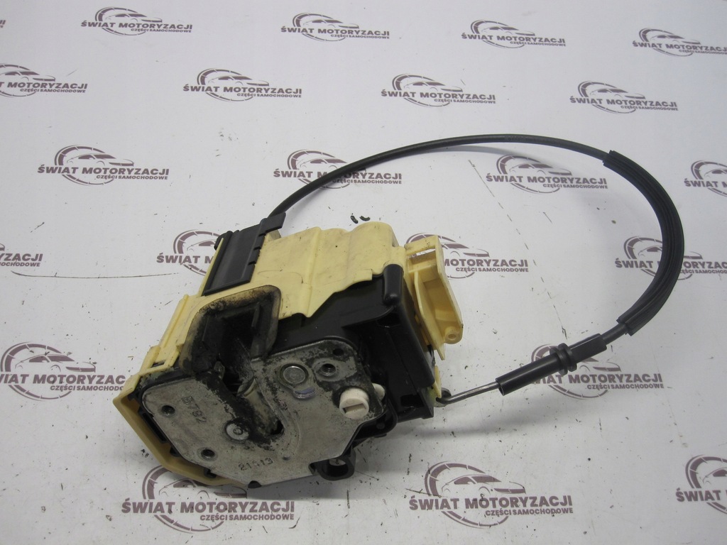 PANDA III 13R ΠΟΛΙΤΙΚΗ ΚΛΕΙΔΩΜΑ Αριστερά πίσω 51843325 Product image