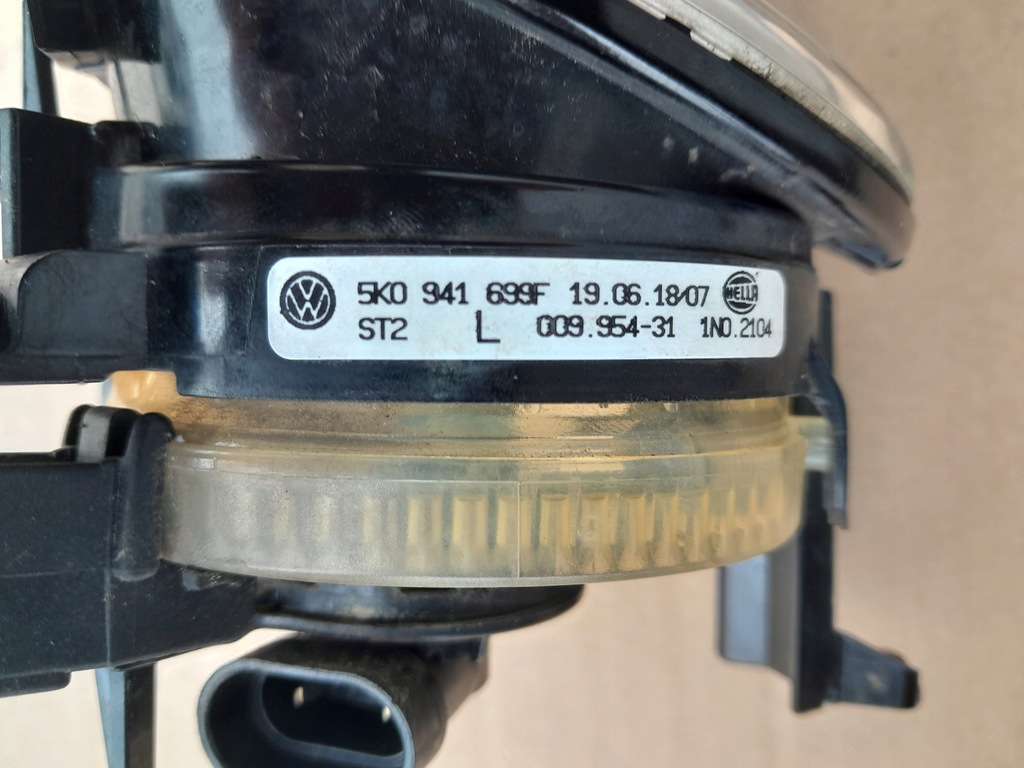 HALOGEN LEFT 5K0941699F VW ORIGINAL ΜΕΤΑΧΕΙΡΙΣΜΕΝΟ Product image