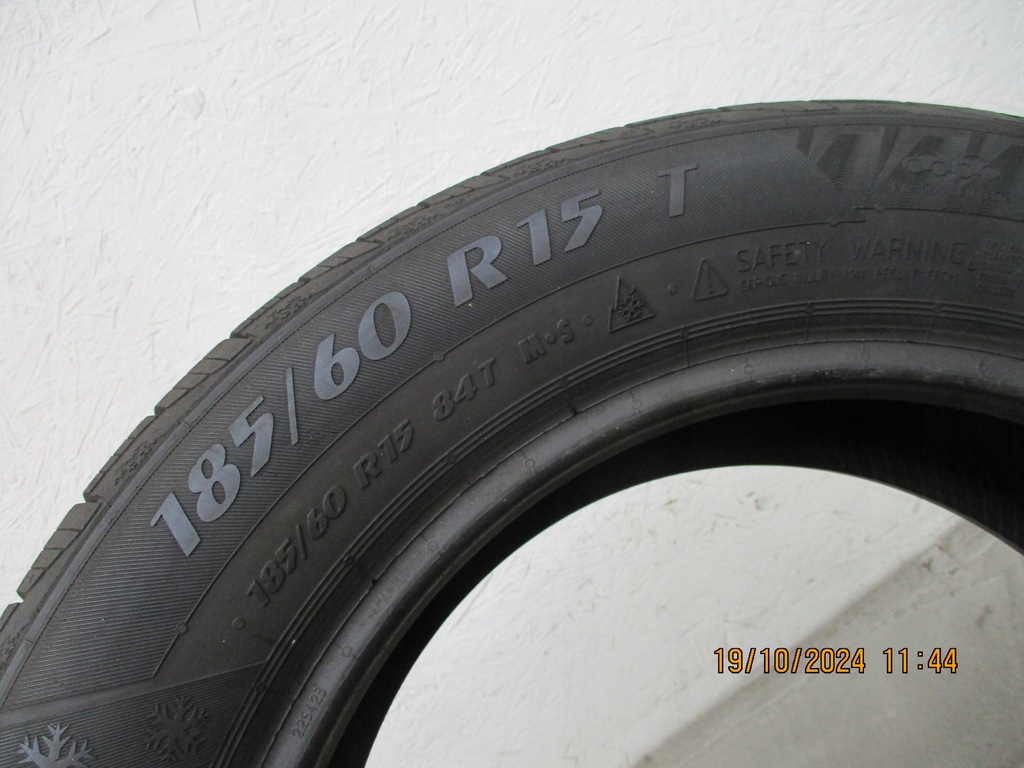 185/60R15 Matador Sibir Snow MP92 5,8 χλστ Product image