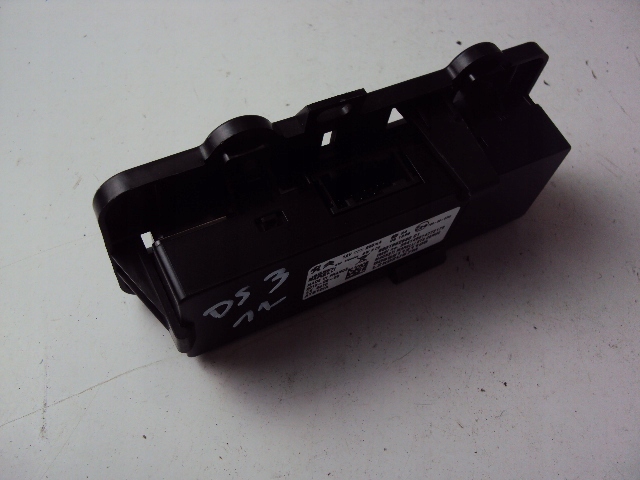 ΜΟΝΑΔΑ ΕΛΕΓΧΟΥ CITROEN DS3 2011- Product image