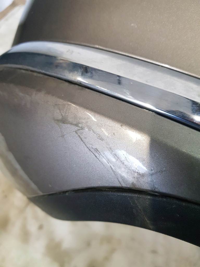 ΠΙΣΩ ΠΡΟΦΥΛΑΚΤΗΡΑΣ PDC CHROME LA8X VW PASSAT B7 2.0TDI 11R ΚΑΤΩ ΑΠΟ ΤΟ ΓΑΝΤΖΟ Product image