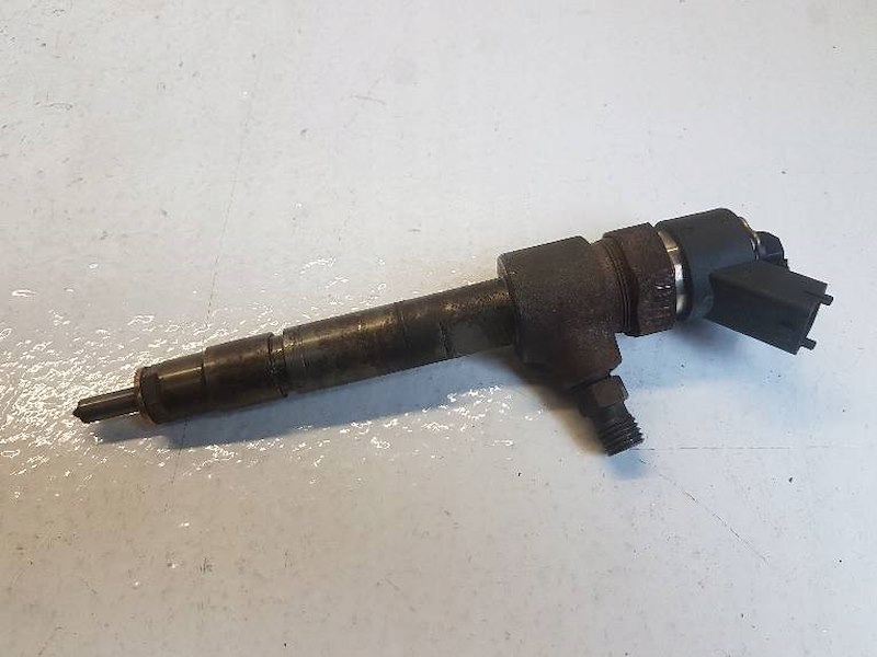 Injection Injector Fiat Alfa Lancia Bosch 2.4 JTD 0445110002 Product image