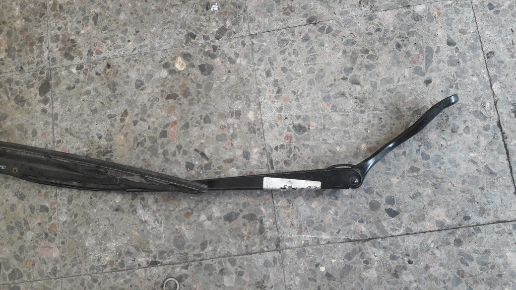 2s6117526ac μπροστινός αριστερός βραχίονας υαλοκαθαριστήρα Fiesta 6 Product image