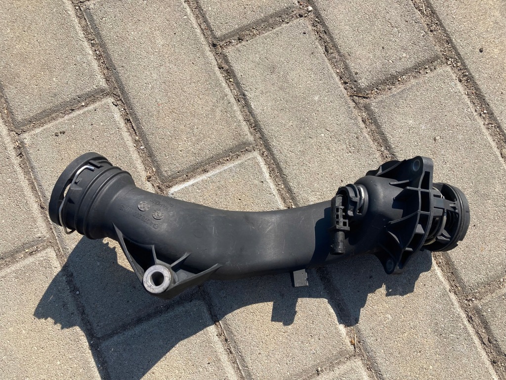 Mercedes Ψύξη θερμοστάτη W221 W166 W218 A2782000815 Σωλήνας κινητήρα Product image