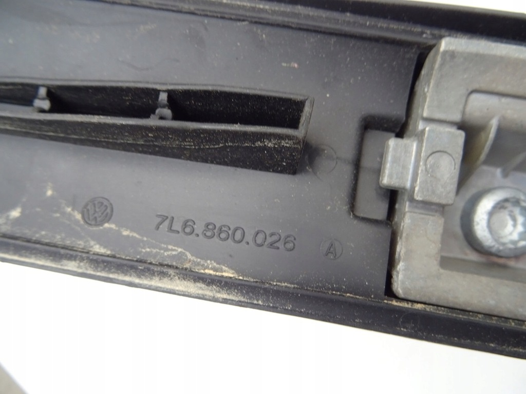 Ράγες οροφής Μαύρες 7L6860026A Touareg 7L Lift Product image