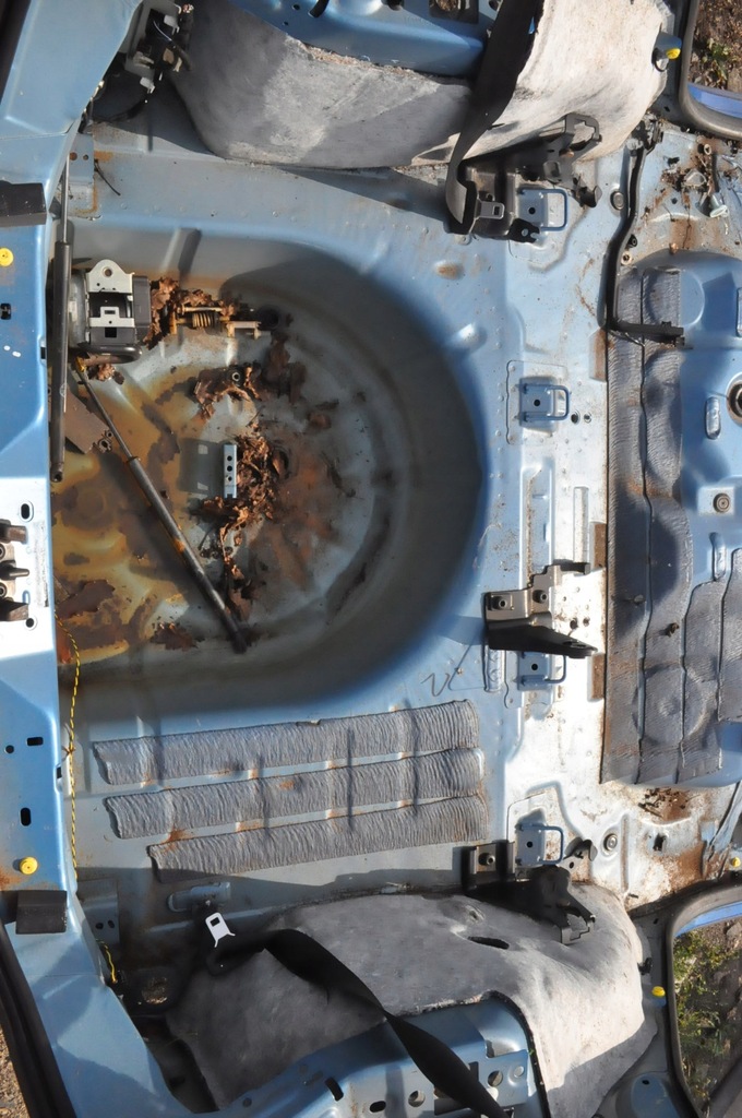 FORD FIESTA MK8 ΟΛΟΚΛΗΡΟ ΤΟ ΠΙΣΩ ΠΙΣΩ ΦΡΟΛΟ ΖΩΝΗΣ ΑΡΙΣΤΕΡΟ ΔΕΞΙ Product image