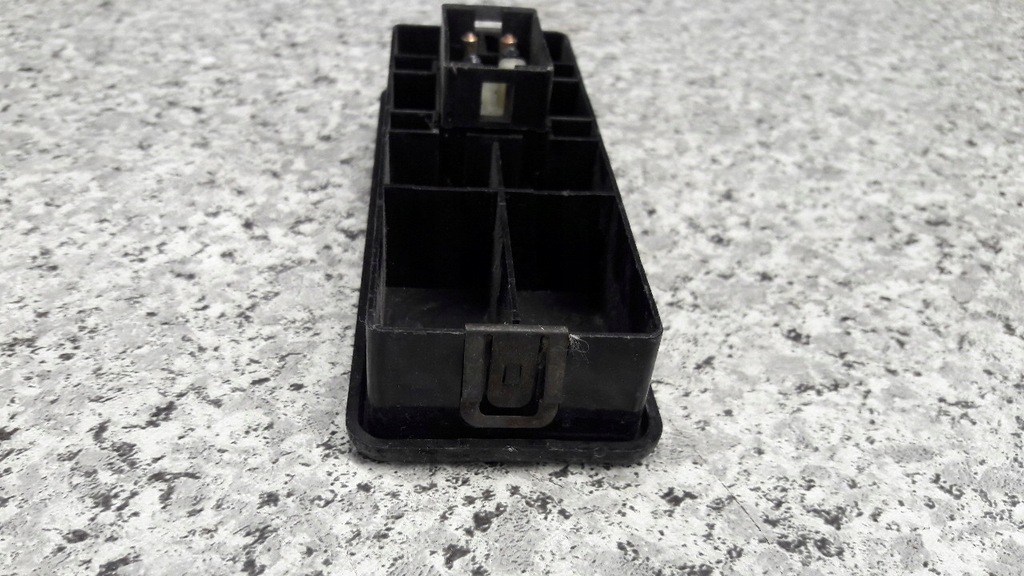 03458044 διακόπτης μπροστινού παραθύρου volvo 940 944 Product image