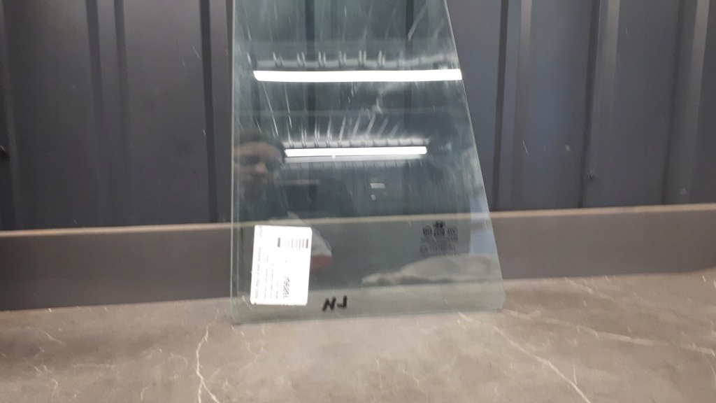 αριστερό γυαλί πίσω Hyundai Terracan 03R Product image