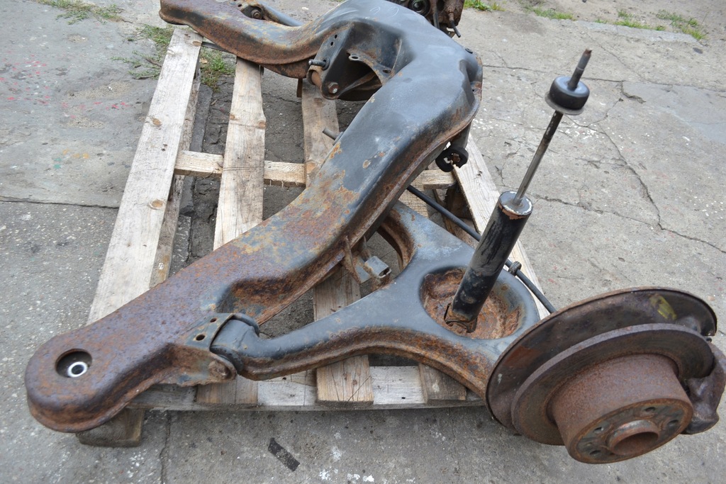 Mercedes W126 Πίσω ανάρτηση τρόλεϊ πίσω Product image