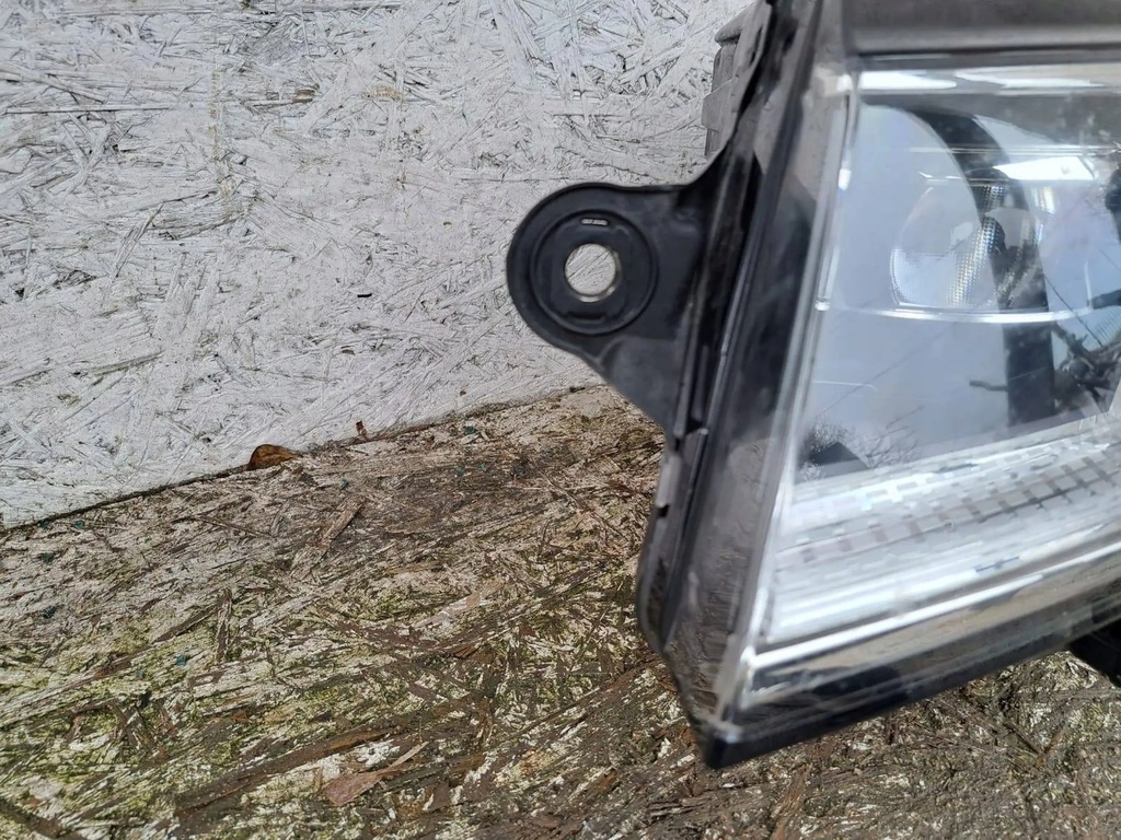 Volkswagen Multivan T6 2020 Przód strona lewa Lampy przednie Product image