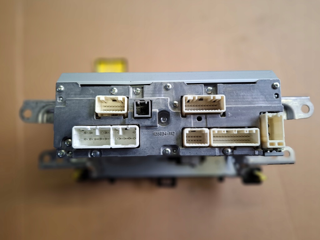 RADIO CD NAVIGATION TOYOTA YARIS III 2011-2014 86140-0D020 Product image