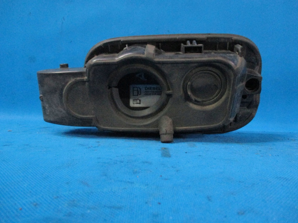 Πτερύγιο πλήρωσης καυσίμου Audi A8 D4 40 Product image