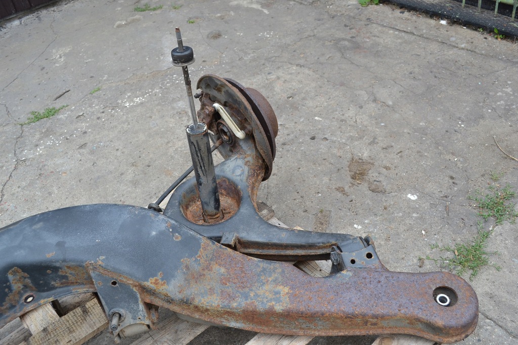 Mercedes W126 Πίσω ανάρτηση τρόλεϊ πίσω Product image