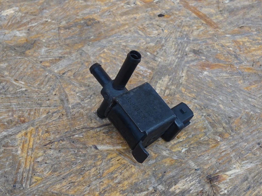 AUDI A3 S3 8L TT 8N GOLF IV BAM AMK VACUUM VALVE N75 058906283F Product image