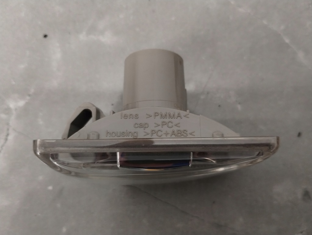 φλας ΔΕΞΙΑ ASTRA H CORSA D/E INSIGNIA ZAFIRA MERIVA B GM 13497990 Product image