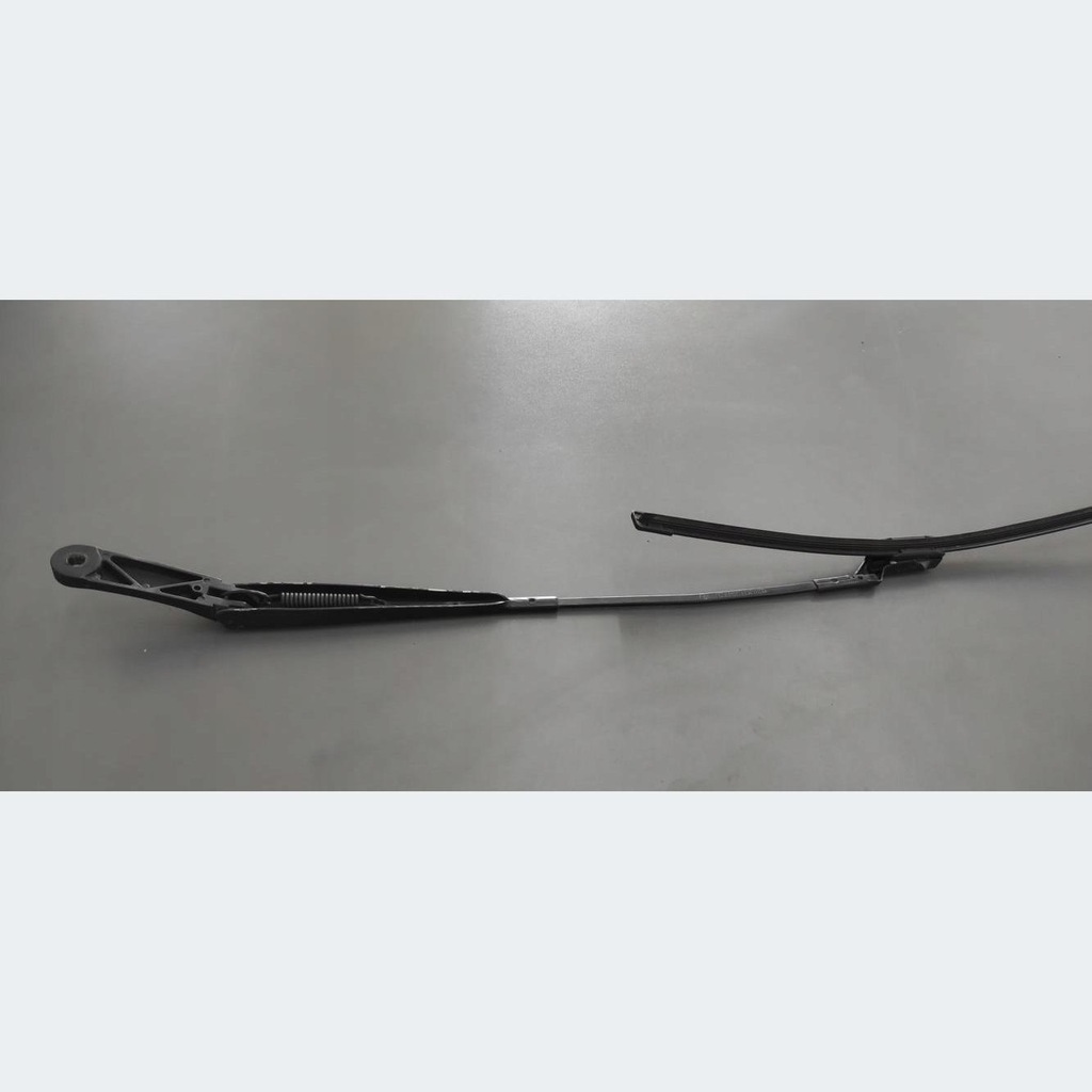 ΜΠΡΑΣΙΟΝ ΥΑΛΟΚΑΛΥΣΤΗΡΙΟΥ ΔΕΞΙ VW PASSAT B6 3C1955410B Product image