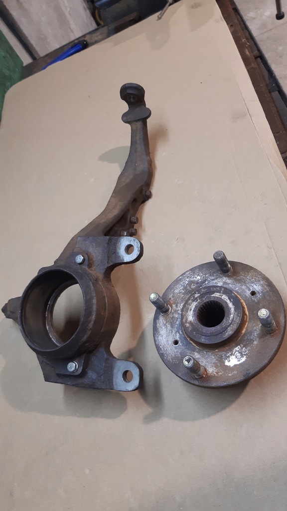 Πλήμνη, άρθρωση τιμονιού, μπροστά δεξιά Honda Prelude IV 2.0l Product image