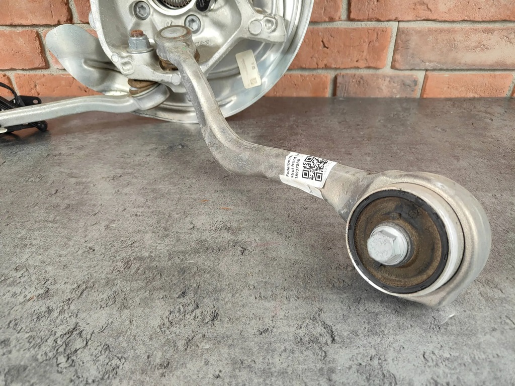 BMW G01 X3 G02 X4 Αριστερά πλήμνη Product image