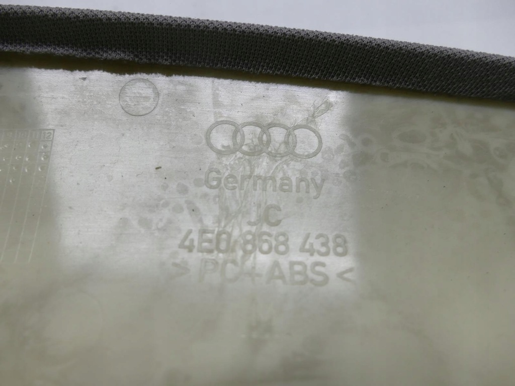 AUDI A8 D3 LIFT ΠΙΣΩ ΠΙΣΩ ΤΡΙΜ Product image