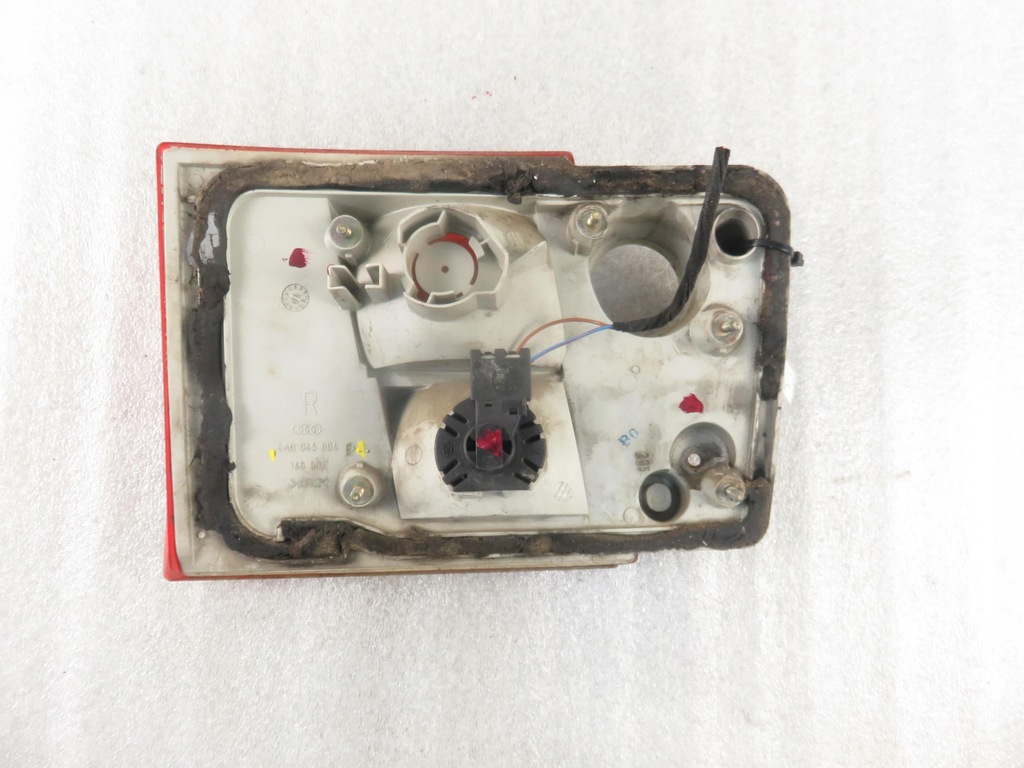 ΔΕΞΙ ΦΩΤΙΣΤΙΚΟ ΠΙΣΩ ΠΟΡΤΑΣ AUDI A6 C4 4A0945094F Product image