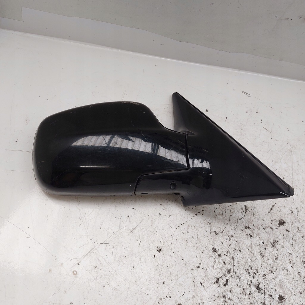 HYUNDAI TERRACAN ΚΑΘΡΕΦΤΗΣ ΔΕΞΙΟΣ 5 ΑΚΙΔΩΝ ΜΑΥΡΟΣ 012155 Product image