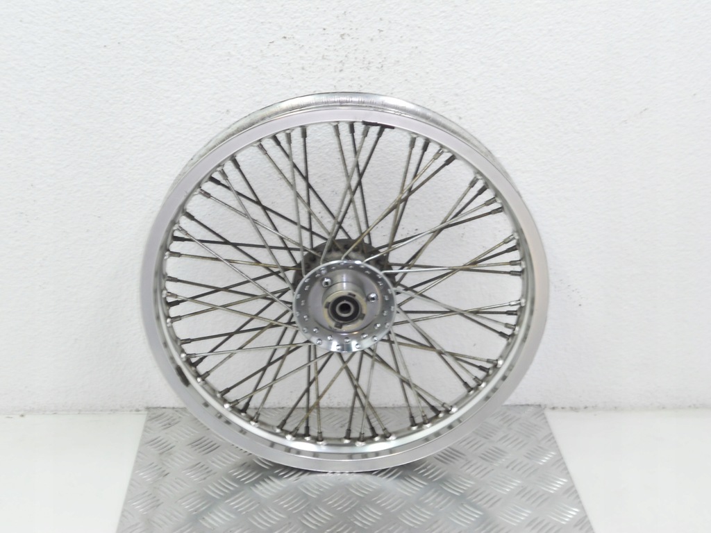 SUZUKI VS 750 INTRUDER RIM ΜΠΡΟΣΤΙΝΟΣ ΤΡΟΧΟΣ ORIGINAL Product image