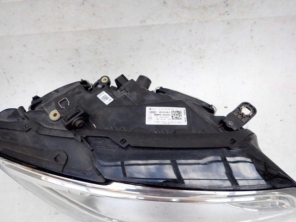 AUDI Q5 8R I LIFT 12- ΜΠΡΟΣΔΕΞΙΟ ΦΩΤΙΣΤΙΚΟ BI XENON 8R0941006C Product image