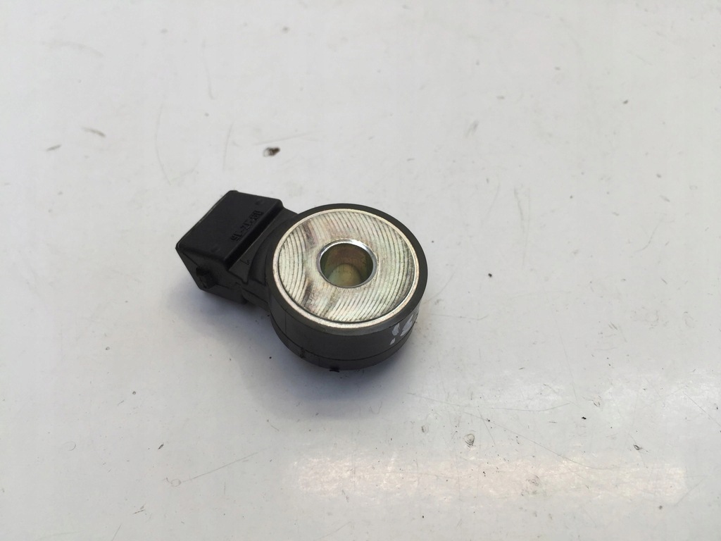 BMW 1 F40 2020 KNOCK SENSOR 7636937 Product image