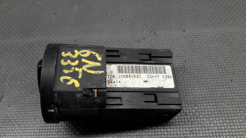 1C0941531 Διακόπτης φώτων VW Golf IV Product image