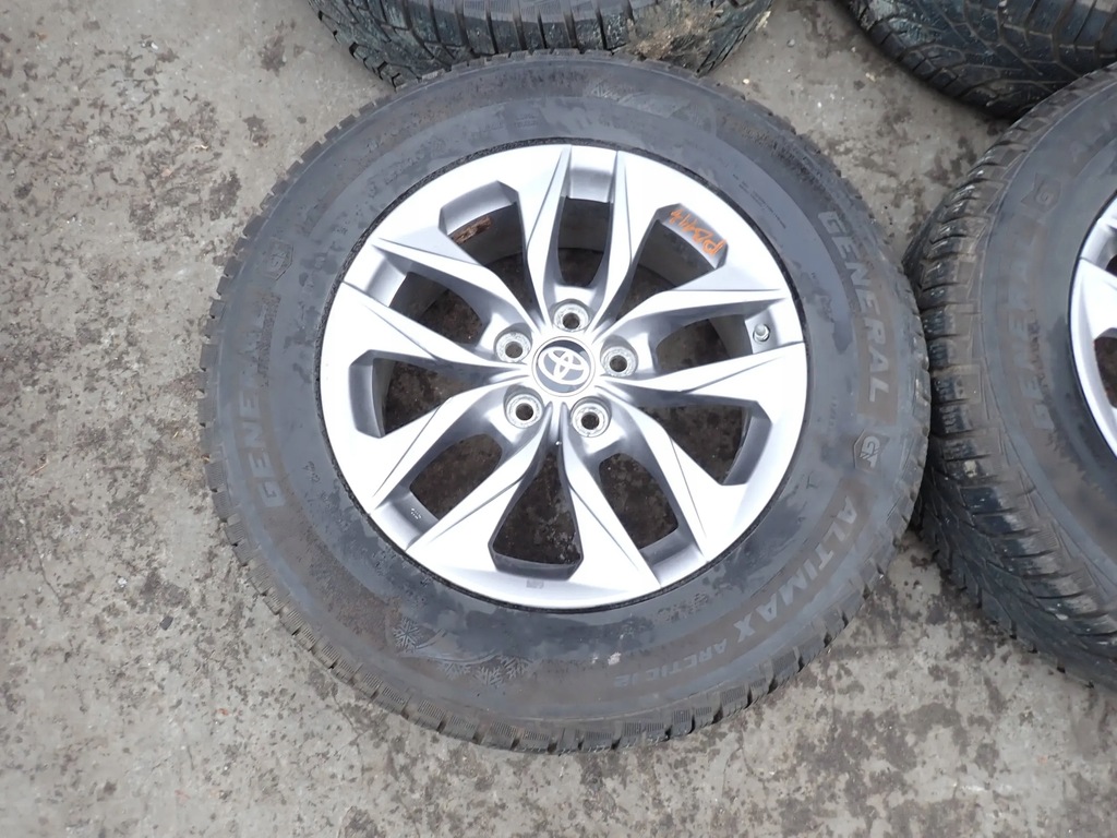 Ζάντες αλουμινίου 17 με ελαστικά 235/65 R17 108T M+S Toyota Sienna 2021 Product image