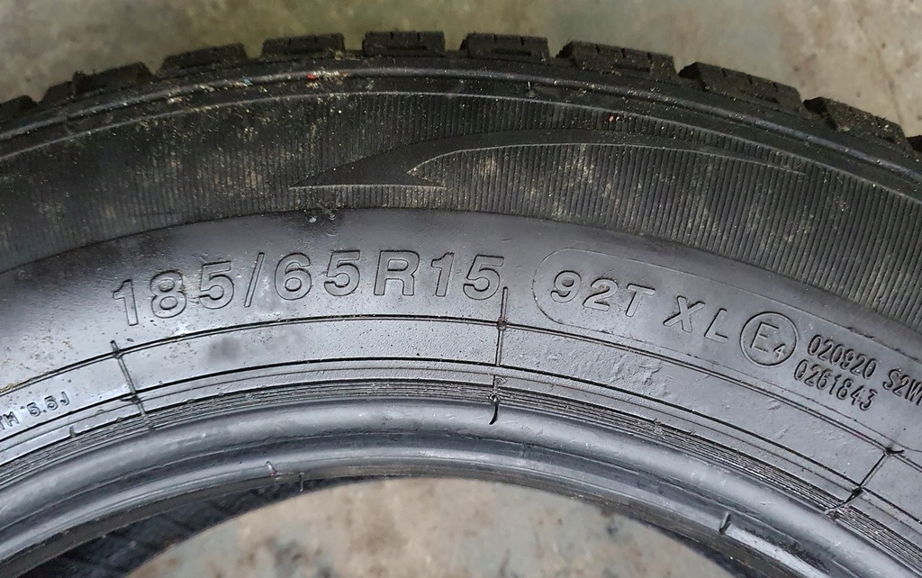 TRACMAX ICE-PLUS S110 TIRES 185/65/R15 7MM 2 ΤΕΜ. Product image