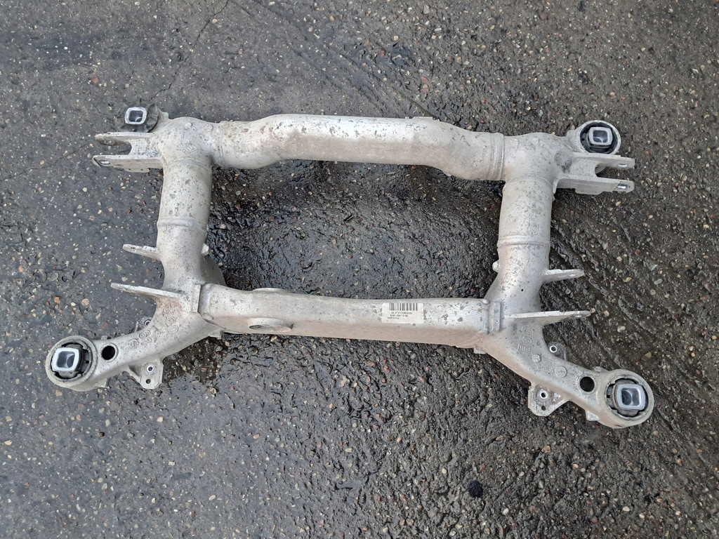 Φόρος δοκού πίσω ανάρτηση 6 770 828 BMW E60 E61 520d 530d 520i 530i Product image
