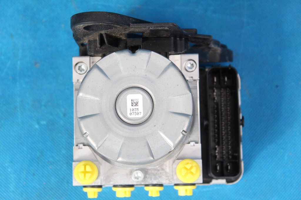 SEAT ATECA FR / KAROQ ABS PUMP LEGAL VIN 5Q0614517GA 2021R Product image