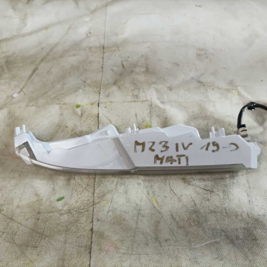 Mazda 3 IV 19- Διακόπτης φλας αριστερά ΗΠΑ Product image