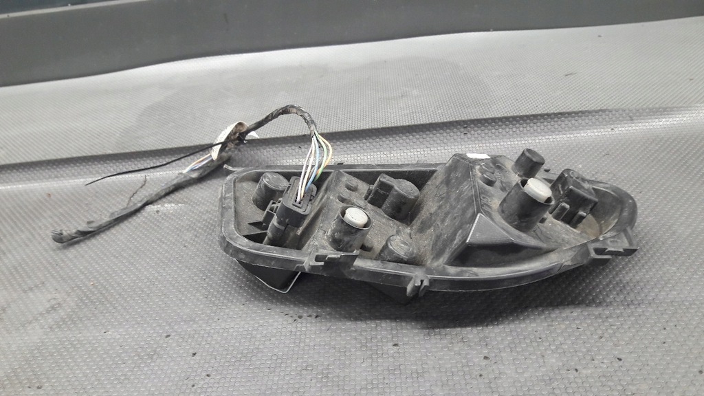 89035086 ένθετο λαμπτήρα πίσω δεξιά RENAULT CLIO 5D 07R Product image
