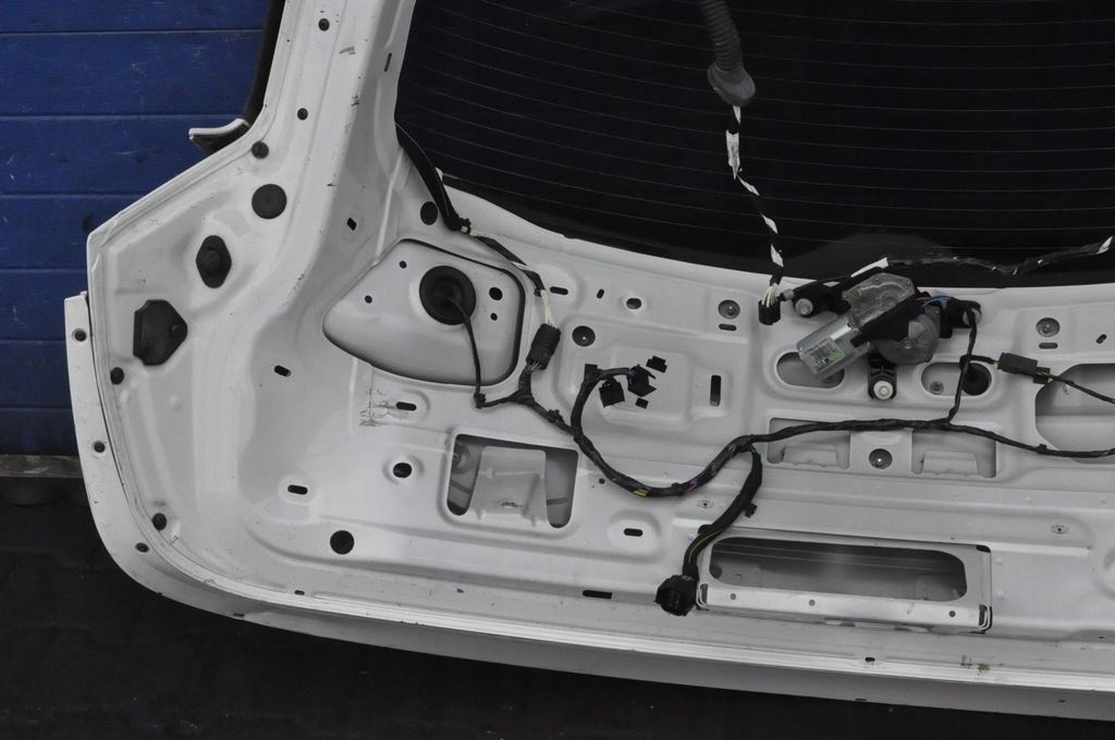 OPEL INSIGNIA A ΑΝΥΨΥΞΗ ΠΙΣΩ ΠΟΡΘΟΥ Product image