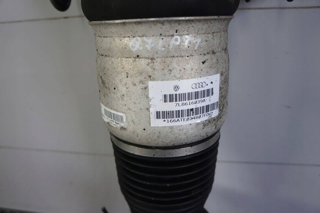 Αριστερά μπροστινό Audi Q7 4L 3.0 TDI SHOCK ABRABSER Product image