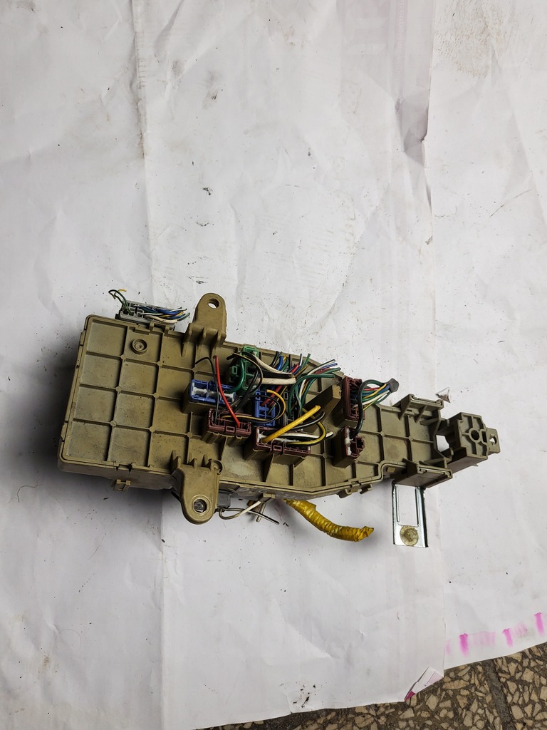ΚΟΥΤΙ ΑΣΦΑΛΕΙΩΝ HONDA ACCORD V 2.0 B Product image
