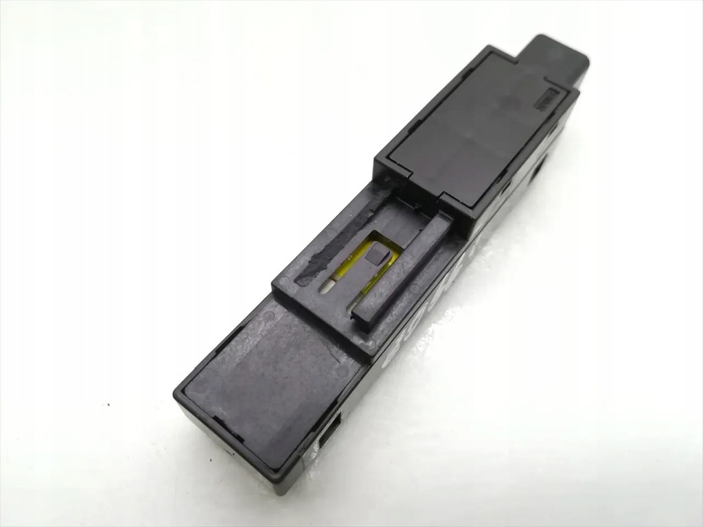 Toyota RAV4 GPS ANTENNA 2006 SUV 4/5DR J5N-0390 (06-13) Diesel 2.2 D 4WD Product image