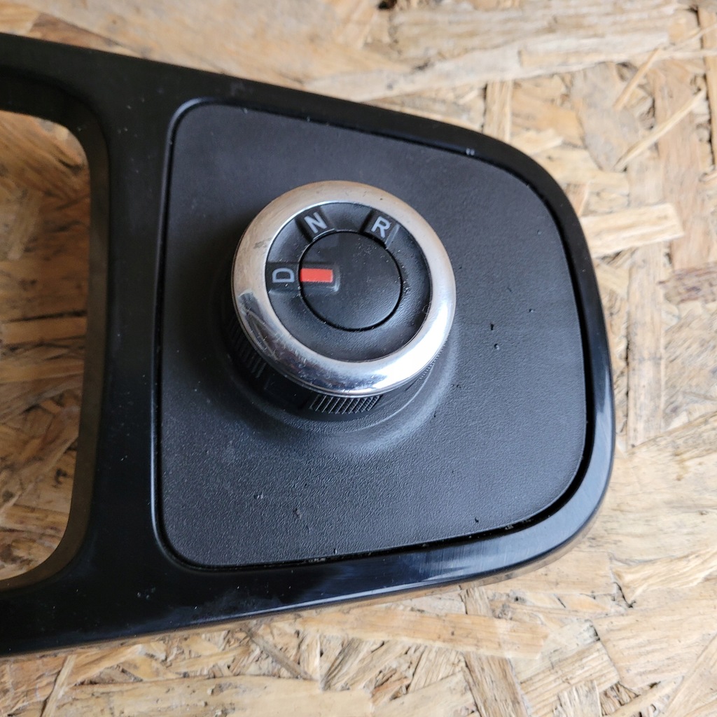 Dacia Spring Elektryk Gear Shift Switch 251305880R Product image