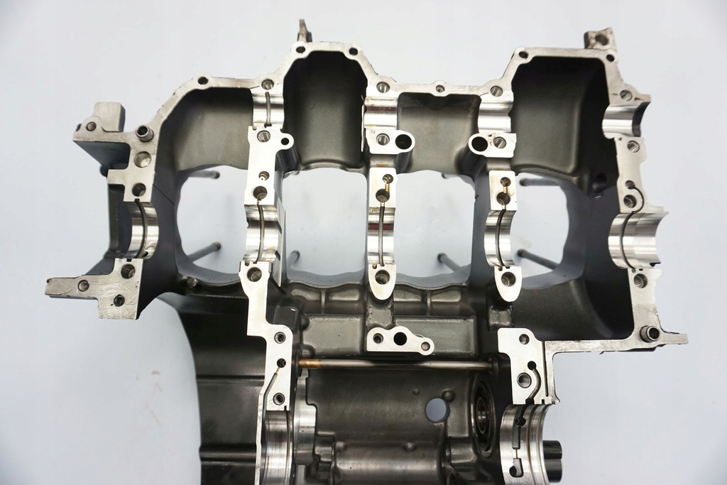 YAMAHA YZF-R1 1000 RN22 09-15 Crankcase BLOCK Product image