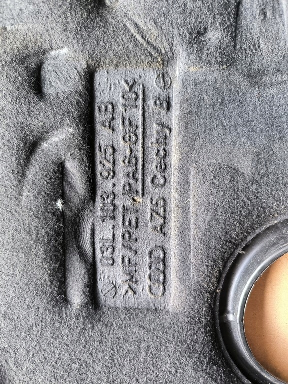AUDI A4 A5 2.0 TDI COVER ENGINE COVER 03L103925AB Product image