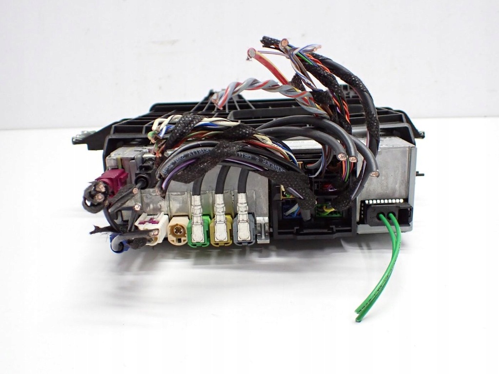 NAVI NAVI FACTRYCHA ORG 8W1919605 8W5035035B AUDI A4 B9 8W 18R Product image