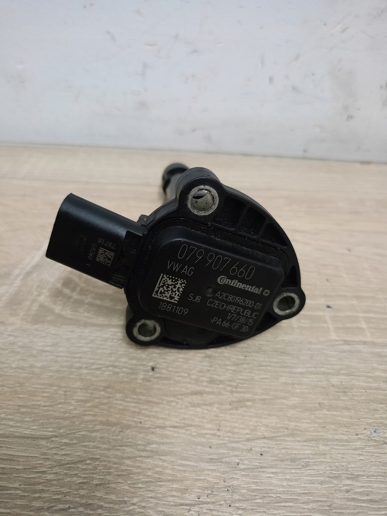 ΑΙΣΘΗΤΗΡΑΣ ΣΤΑΘΜΗΣ ΛΑΔΙΟΥ AUDI VW 3.0 TDI DEW 079907660A A2C80196200 Product image