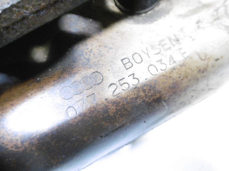AUDI A8 D2 Exhaust MANIFOLD 4.2 V8 077253034E Product image