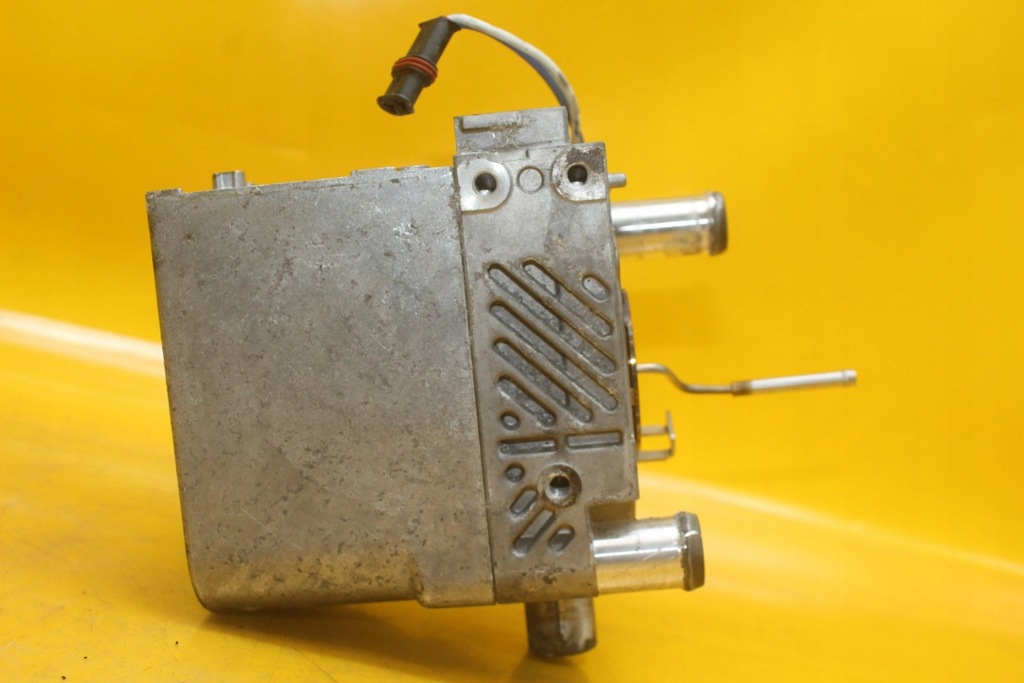 Ψήνουμε Webasto Thermo Top C Diesel 5.0 kW 12V Audi Q7 Bus VW Seat 4L0815071G Product image
