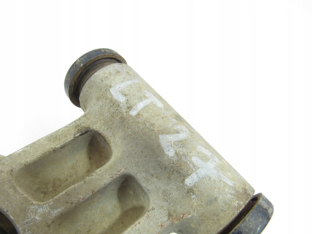 Πίσω αριστερή άρθρωση τιμονιού Cectek Kingcobra 500, 11r Product image